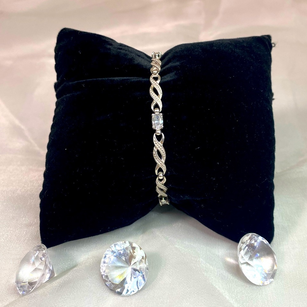 925 STERLING SILVER infinity CZ bracelet ♾️